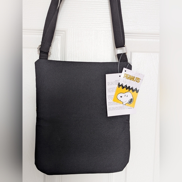 NWT Peanuts Snoopy Kids/Girls/Teens Crossbody Bag/Purse - Picture 7 of 15